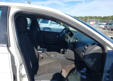 2006 Pontiac Grand Prix z USA, uszkodzony, nr VIN 2G2WP552261284827